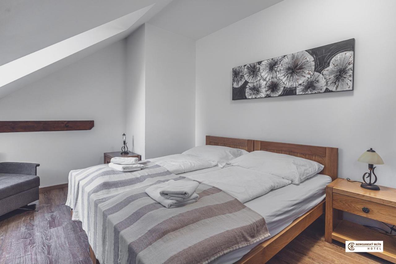 Hotel Nemojansky Mlyn Nemojany Eksteriør bilde