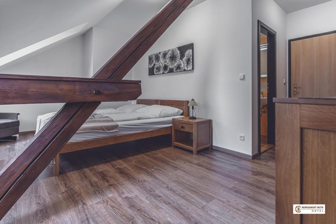 Hotel Nemojansky Mlyn Nemojany Eksteriør bilde