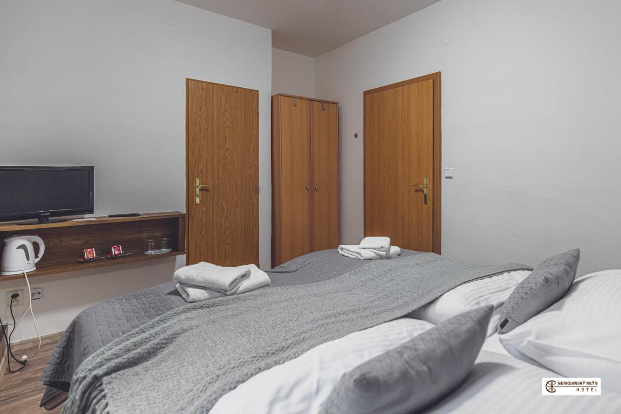 Hotel Nemojansky Mlyn Nemojany Eksteriør bilde
