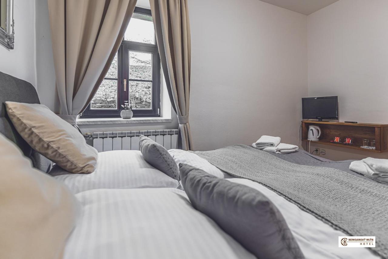 Hotel Nemojansky Mlyn Nemojany Eksteriør bilde