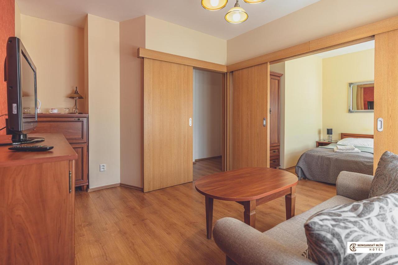 Hotel Nemojansky Mlyn Nemojany Eksteriør bilde