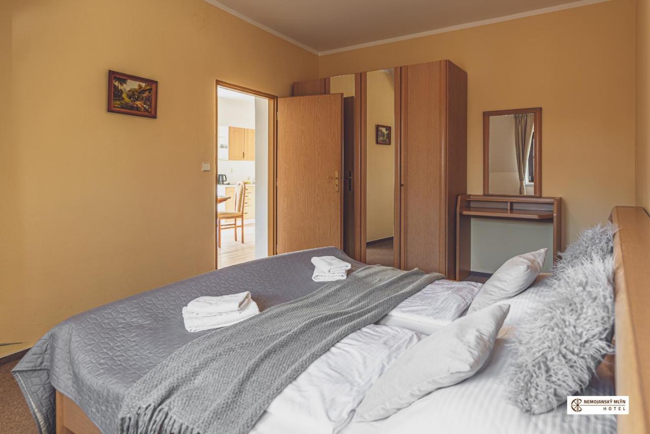 Hotel Nemojansky Mlyn Nemojany Eksteriør bilde